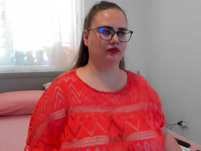 amiravyxen live webcam show