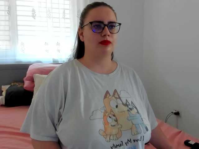 amiravyxen's BongaCams show and profile