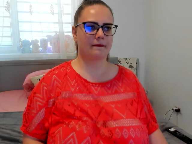 amiravyxen live webcam show