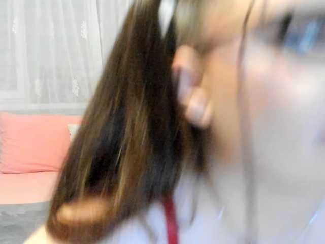 amiravyxen live cam on BongaCams