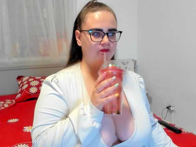 amiravyxen live cam on BongaCams