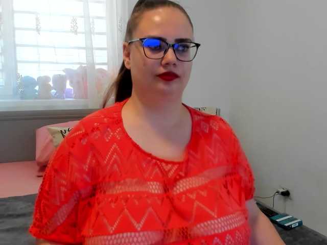 amiravyxen live cam on BongaCams