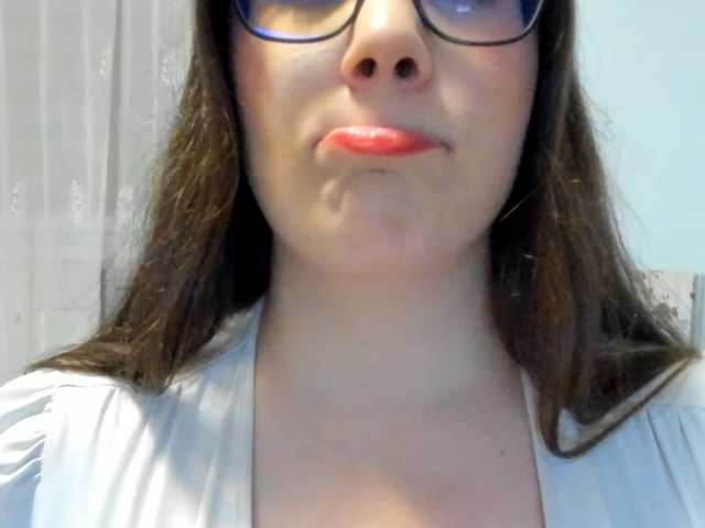 amiravyxen live cam on BongaCams