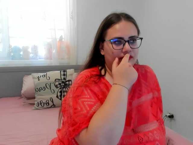 amiravyxen live cam on BongaCams