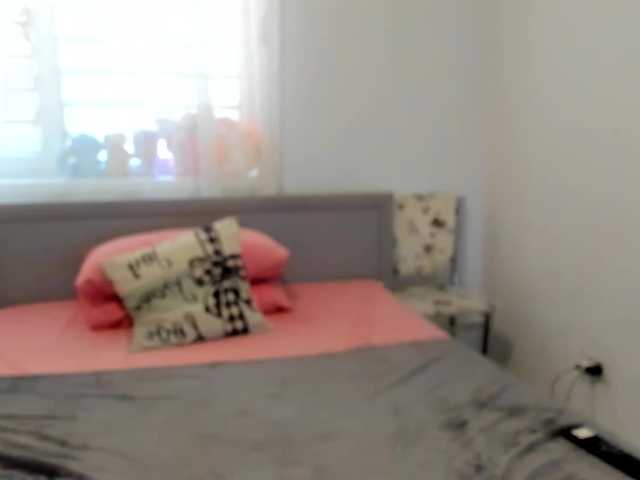 amiravyxen live cam on BongaCams