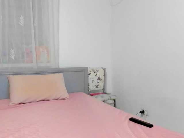 amiravyxen live cam on BongaCams