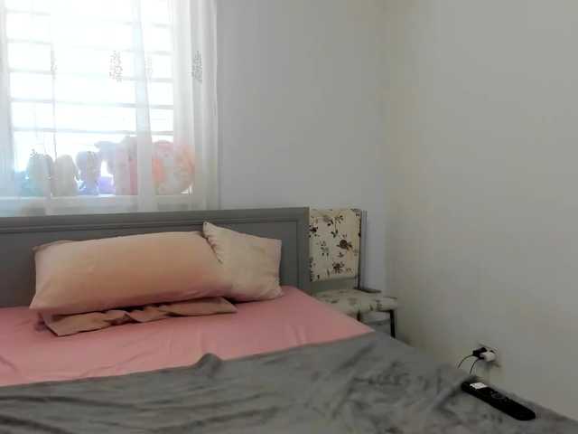 amiravyxen live cam on BongaCams