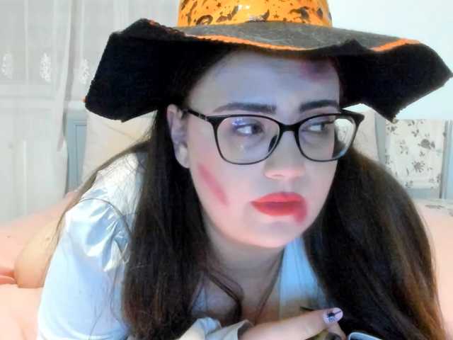 amiravyxen live cam on BongaCams