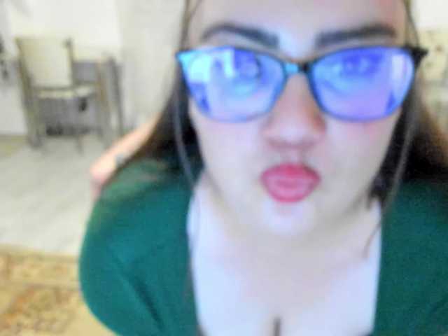 amiravyxen live cam on BongaCams