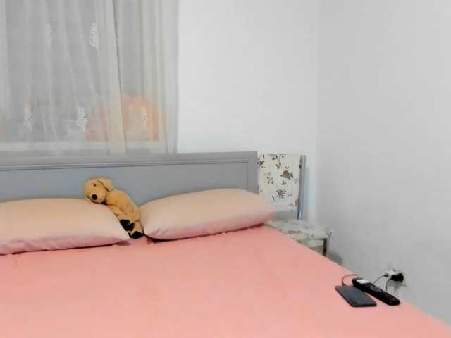 amiravyxen live cam preview