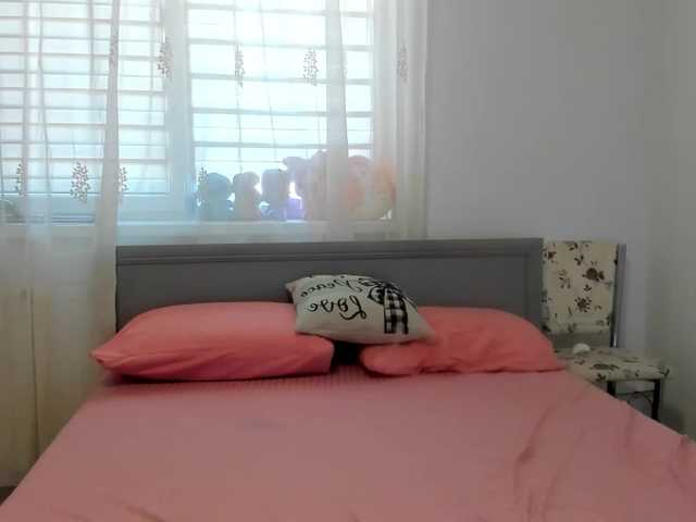 amiravyxen live webcam show