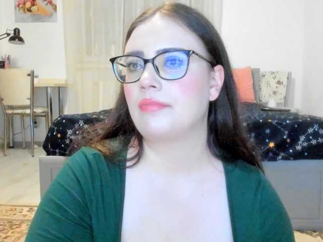 amiravyxen live cam on BongaCams