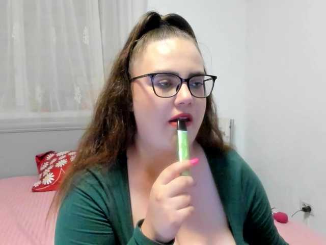 amiravyxen live cam on BongaCams