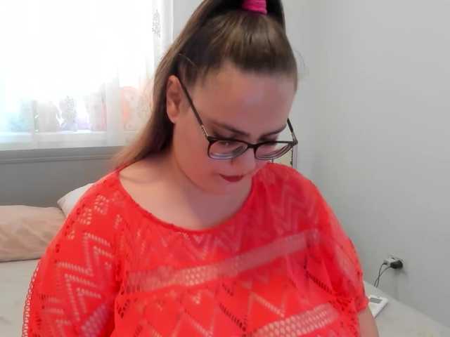 amiravyxen live cam on BongaCams
