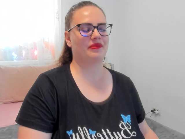 amiravyxen live cam on BongaCams