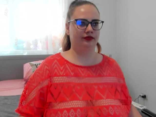 amiravyxen live cam on BongaCams