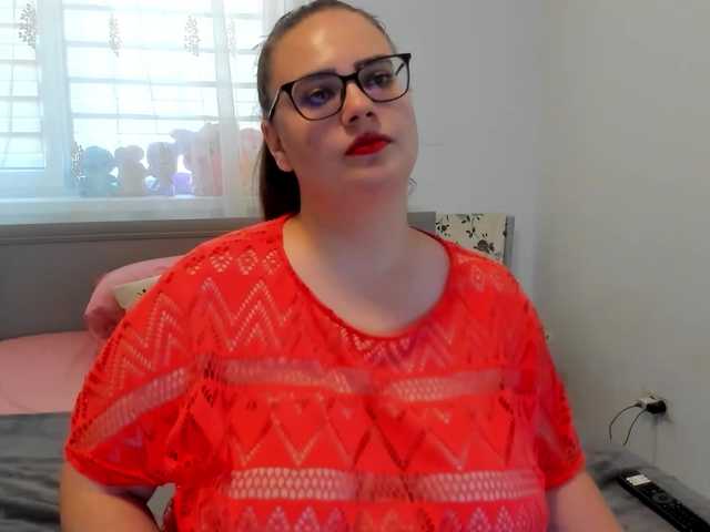 amiravyxen live webcam show