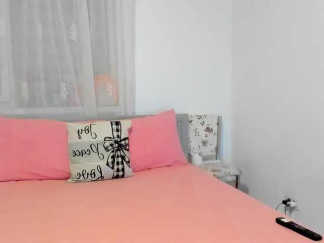 amiravyxen live cam on BongaCams