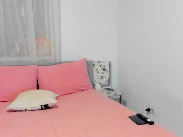 amiravyxen live cam on BongaCams