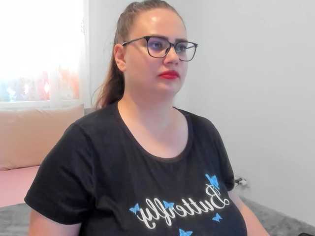 amiravyxen live cam on BongaCams