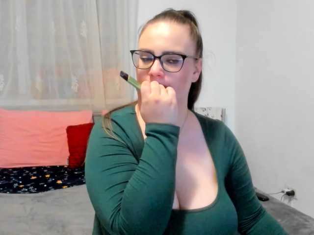 amiravyxen live cam preview
