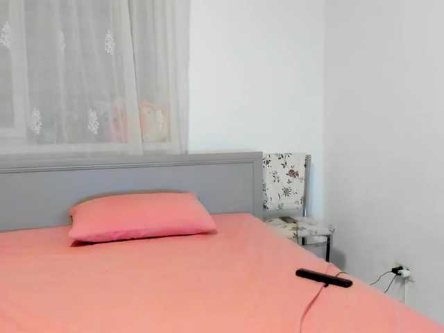 amiravyxen live cam on BongaCams