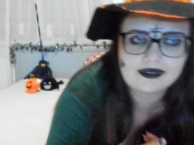 amiravyxen live cam on BongaCams