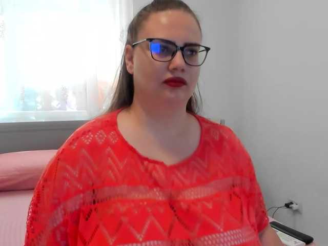 amiravyxen live webcam show