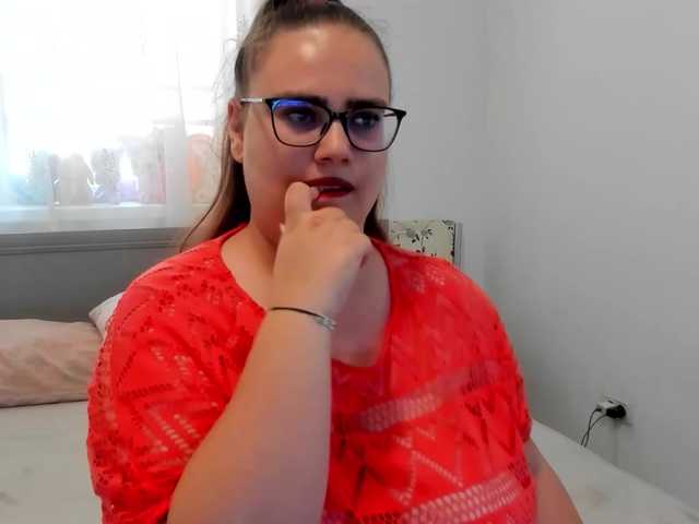 amiravyxen live cam on BongaCams