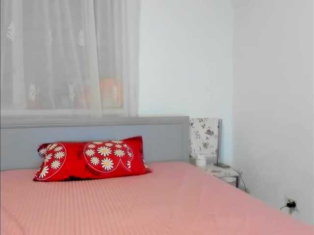amiravyxen live cam preview