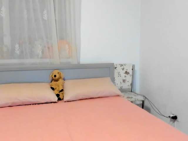 amiravyxen live cam on BongaCams