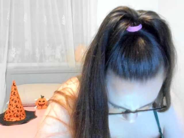 amiravyxen live cam on BongaCams