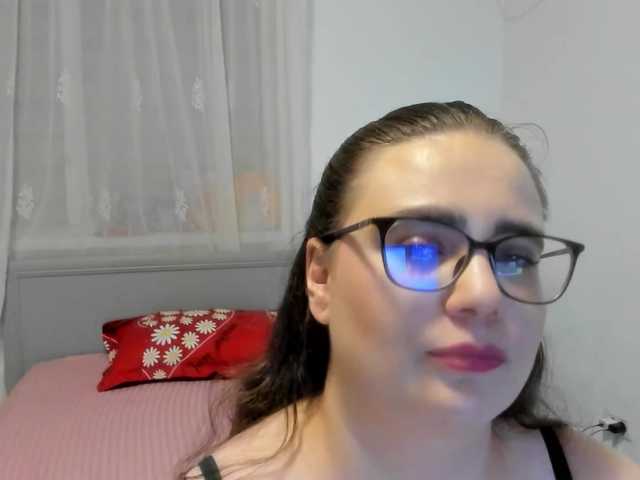 amiravyxen live cam on BongaCams