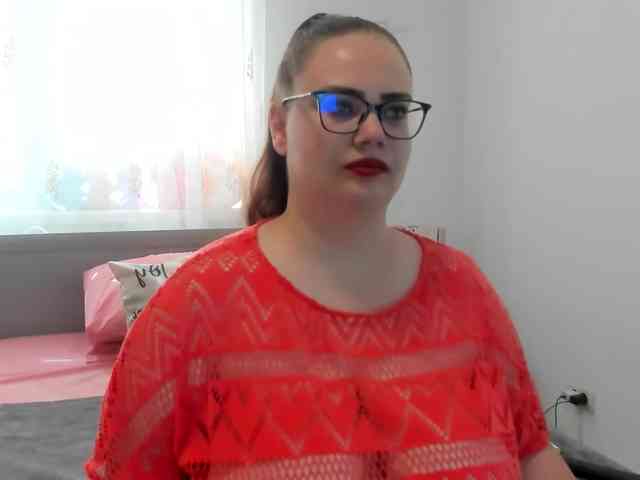 amiravyxen Live Webcam on BongaCams