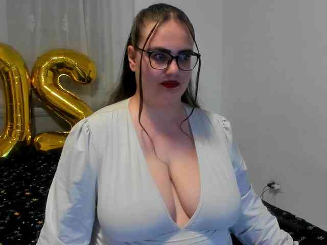 amiravyxen webcam