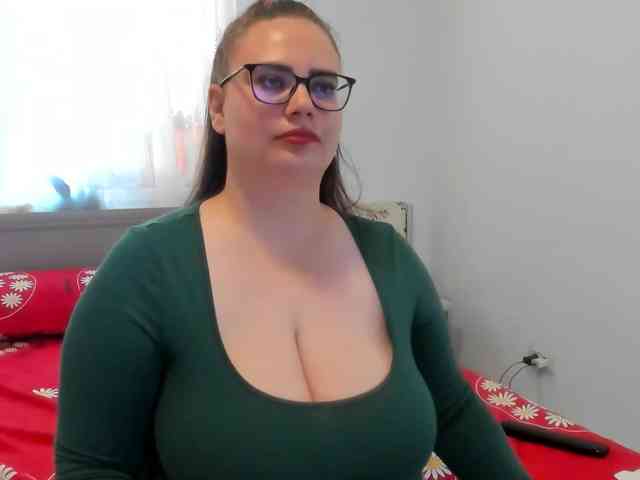 amiravyxen webcam