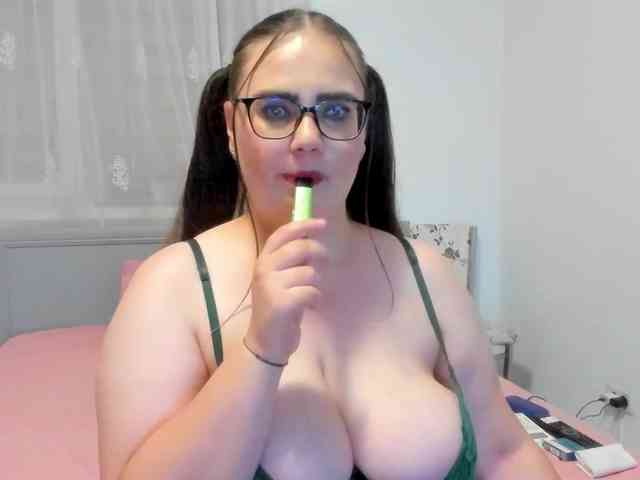 amiravyxen webcam