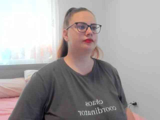 amiravyxen webcam