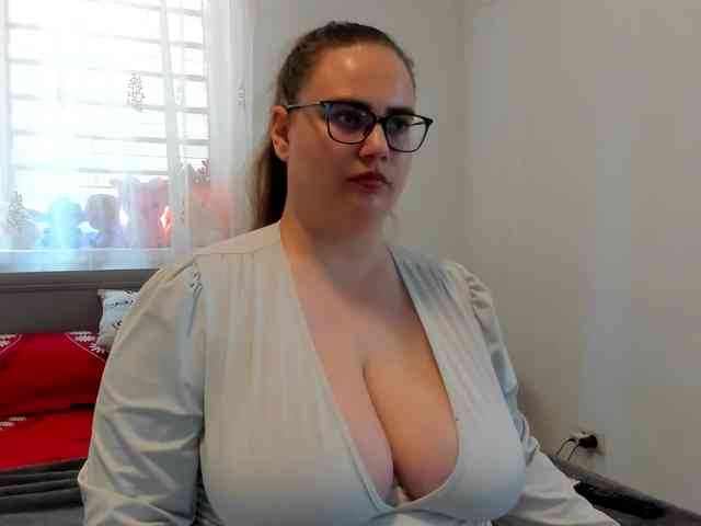 amiravyxen webcam