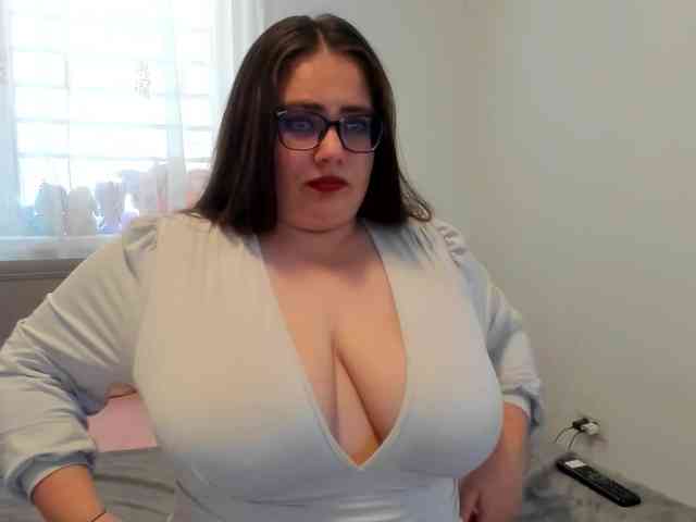 amiravyxen webcam