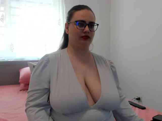 amiravyxen webcam