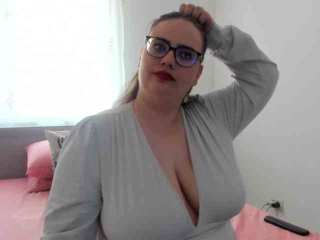 amiravyxen webcam