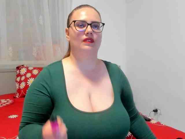 amiravyxen webcam
