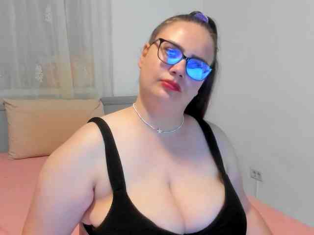 amiravyxen webcam