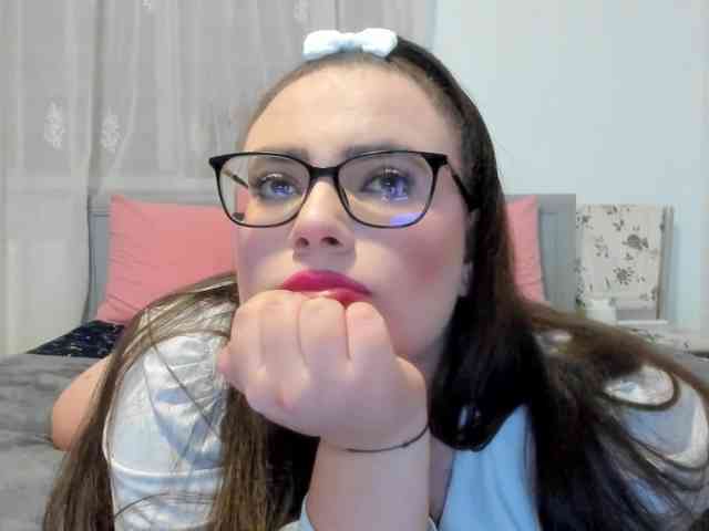 amiravyxen webcam
