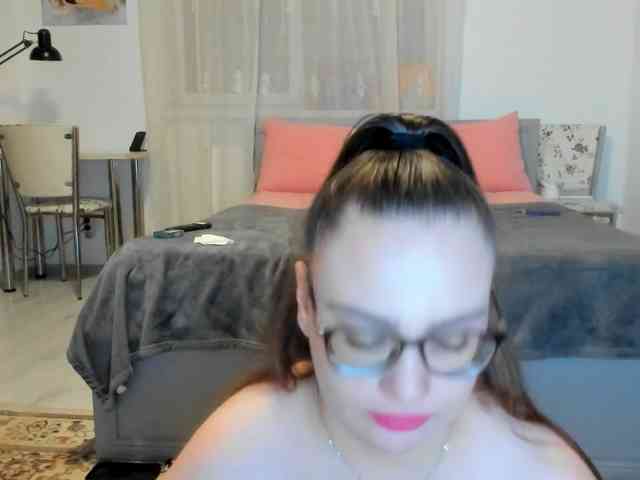 amiravyxen webcam
