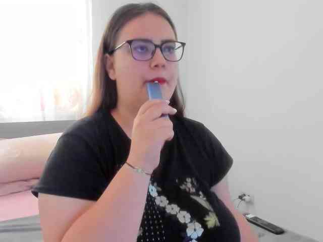 amiravyxen webcam