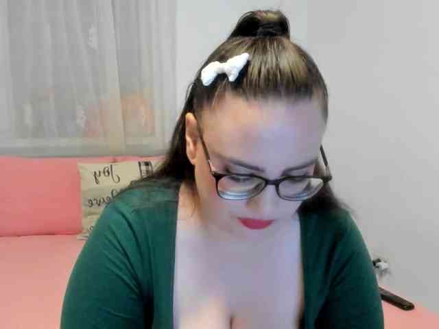 amiravyxen webcam