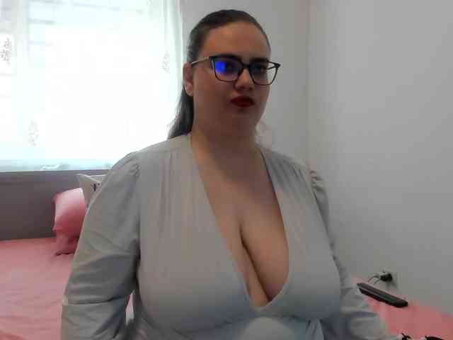 amiravyxen webcam