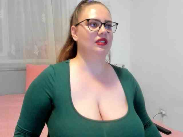 amiravyxen webcam
